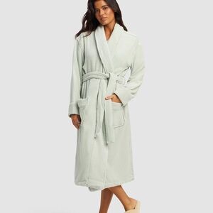 Cozy Earth Ribbed Terry Bathrobe in Laurel